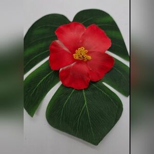 Vibrant Red Hibiscus Flower Hair Clip Accent Amapola Flor Maga